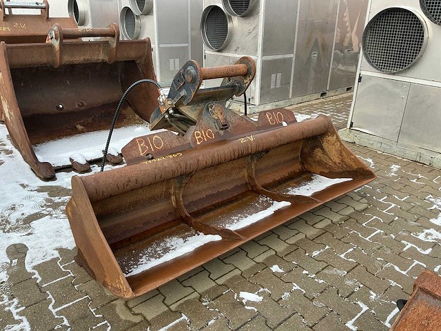 Caterpillar cat m314 f graafbak - afbeelding 1 van  8