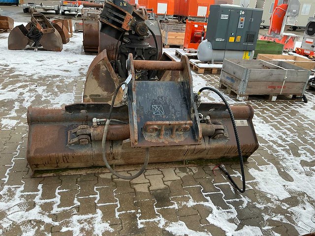 Caterpillar cat m314 f graafbak - afbeelding 4 van  8