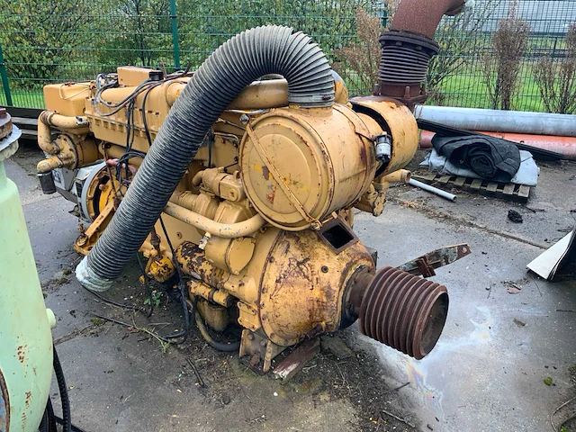 Caterpillar d343 dieselmotor met 30 kva generator - afbeelding 2 van  13