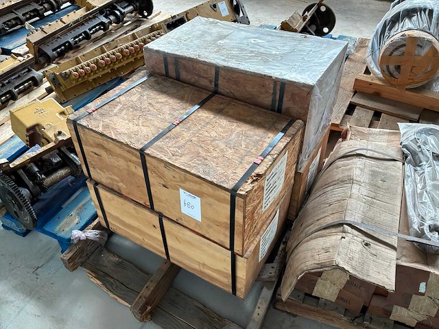 Caterpillar d398 cilinderkop (5x) - afbeelding 3 van  3