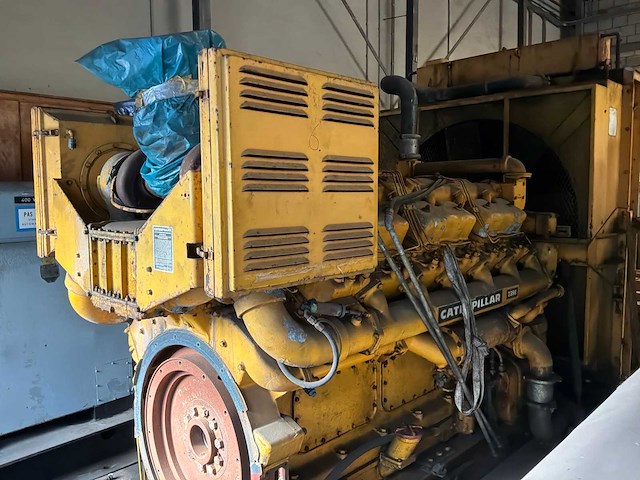 Caterpillar d398 dieselmotor - afbeelding 1 van  5