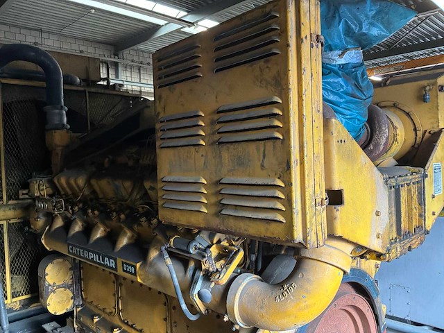 Caterpillar d398 dieselmotor - afbeelding 3 van  5