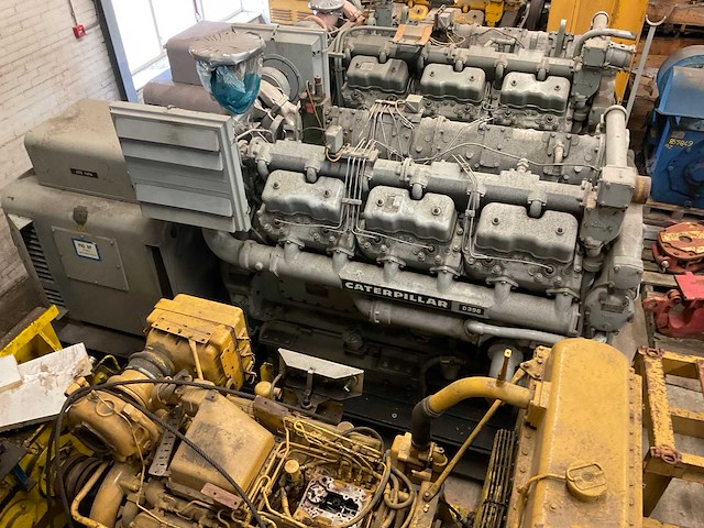 Caterpillar d398a noodstroomaggregaat (500 kva) - afbeelding 1 van  10