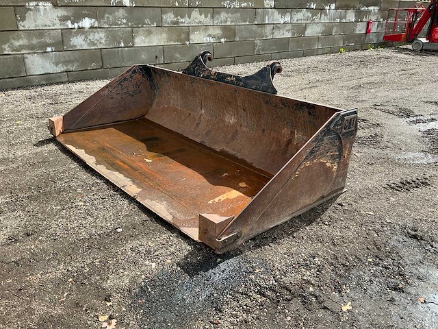 Caterpillar dichte bak 2900mm voorzetapparatuur - afbeelding 1 van  12