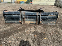Caterpillar dichte bak 2900mm voorzetapparatuur - afbeelding 7 van  12