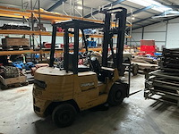 Caterpillar diesel heftruck - afbeelding 4 van  9