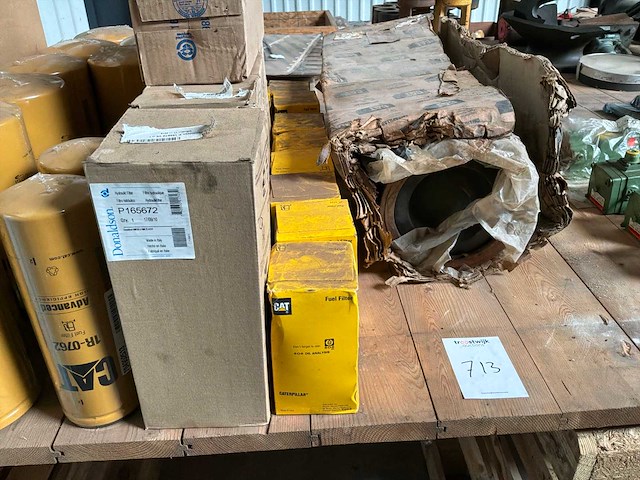 Caterpillar diverse olie en luht filters - afbeelding 6 van  6
