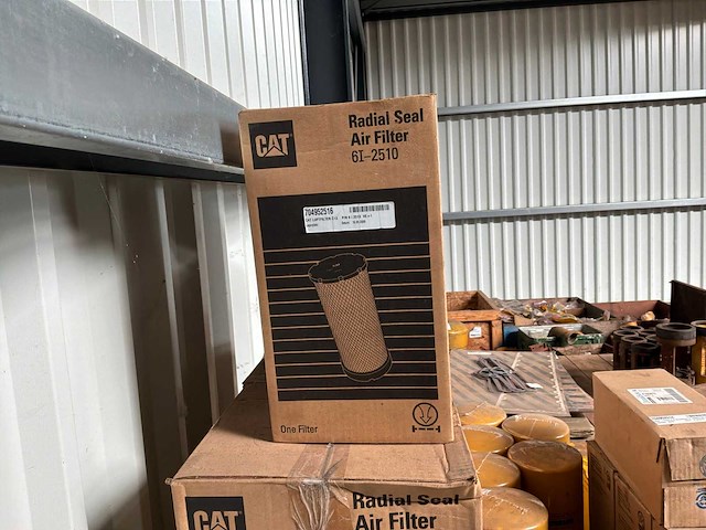 Caterpillar diverse olie en luht filters - afbeelding 3 van  6