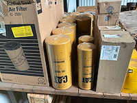 Caterpillar diverse olie en luht filters - afbeelding 4 van  6
