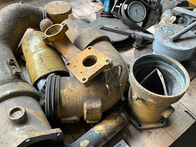 Caterpillar diverse onderdelen - afbeelding 3 van  4