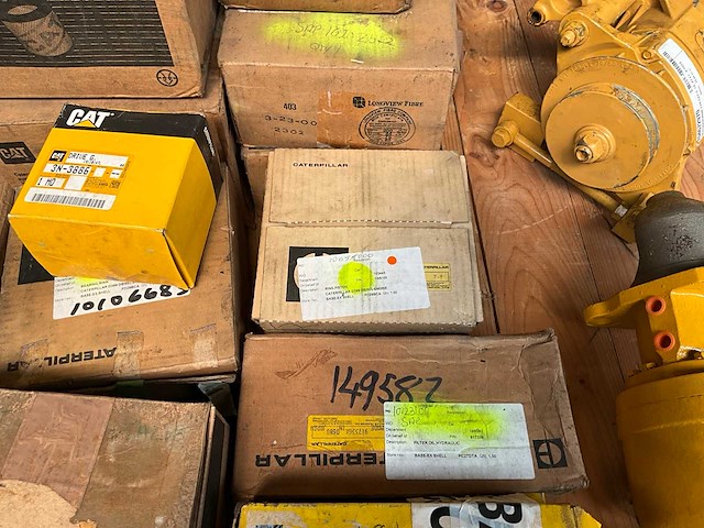 Caterpillar diverse onderdelen - afbeelding 4 van  10