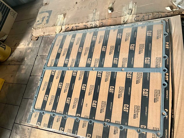 Caterpillar diverse pakkingen - afbeelding 4 van  6