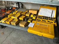 Caterpillar draad inzetstukken
