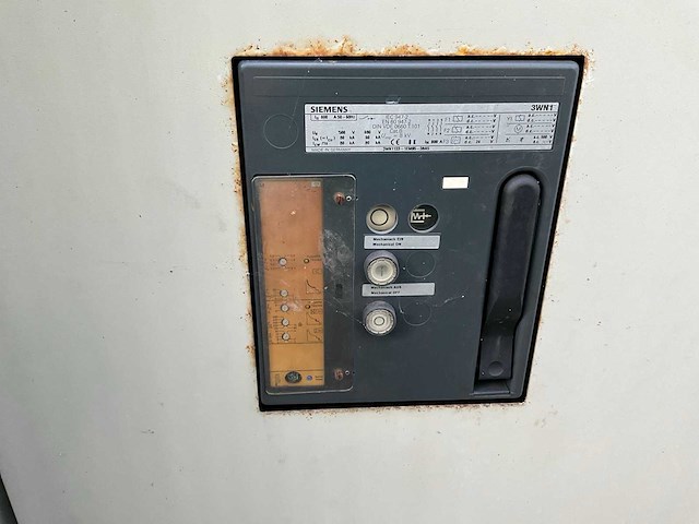 Caterpillar dubbele generator in geluidgedemte container - afbeelding 9 van  28