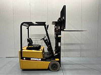 Caterpillar ep16kt - vorkheftruck triplex - freelift - sidesift - acculader - 4502 uur - afbeelding 7 van  18
