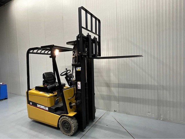 Caterpillar ep16kt - vorkheftruck triplex - freelift - sidesift - acculader - 4502 uur - afbeelding 11 van  18