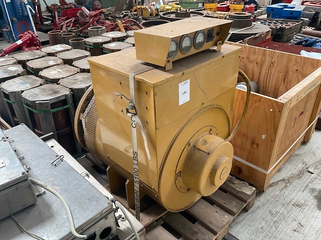 Caterpillar generator - afbeelding 2 van  6