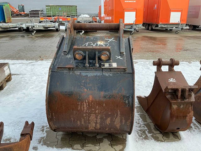 Caterpillar graafbak - afbeelding 4 van  5