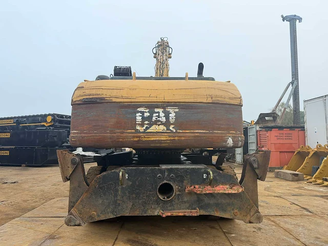 Caterpillar m3250 banden graafmachine - afbeelding 8 van  12