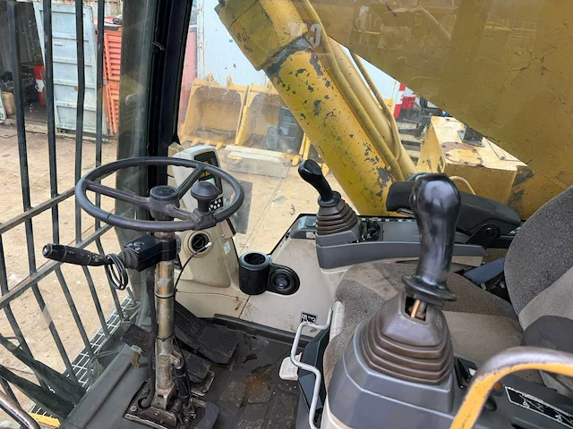Caterpillar m3250 banden graafmachine - afbeelding 10 van  12