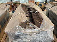 Caterpillar motorblok - afbeelding 3 van  4