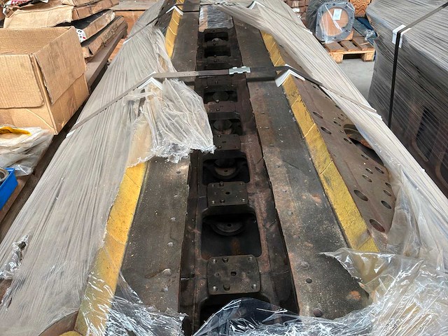 Caterpillar motorblok - afbeelding 4 van  5