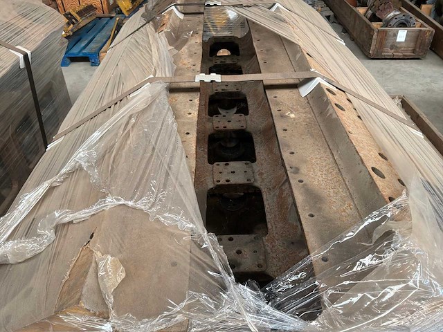 Caterpillar motorblok - afbeelding 4 van  4