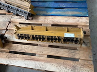 Caterpillar nokkenas deel - afbeelding 3 van  3