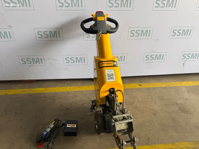 Caterpillar sm100 plus elektrische trekker - afbeelding 7 van  12