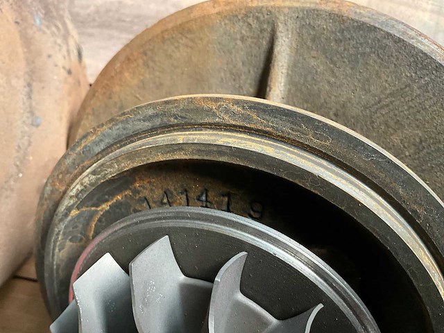 Caterpillar turbo onderdeel (9x) - afbeelding 10 van  10