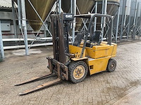 Caterpillar v40d vorkheftruck - afbeelding 1 van  14