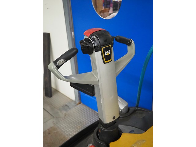 Caterpillar - afbeelding 7 van  9