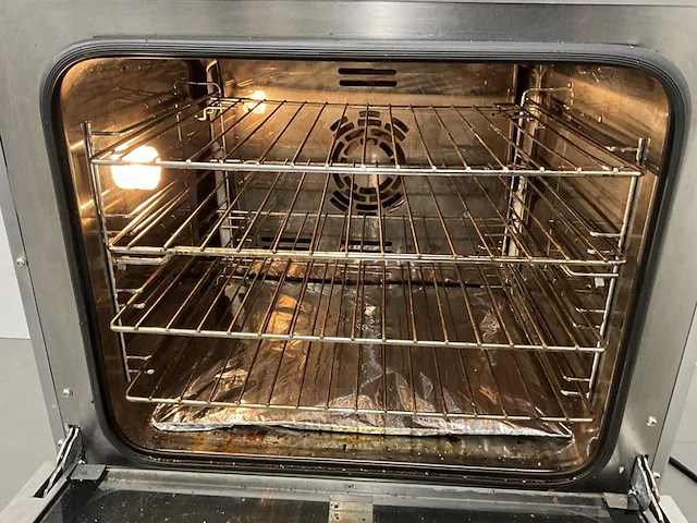 Catertech - ef423 - heteluchtoven - afbeelding 7 van  7