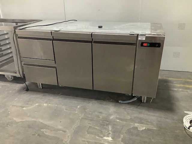 Catertech - txpg3009 - refrigerated table - afbeelding 2 van  4