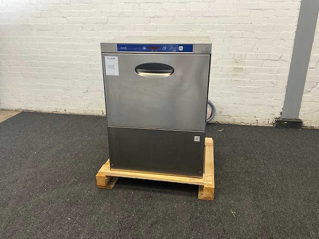 Catertech korvenvaatwasmachine - afbeelding 3 van  10