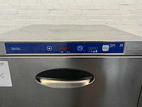 Catertech korvenvaatwasmachine - afbeelding 7 van  10