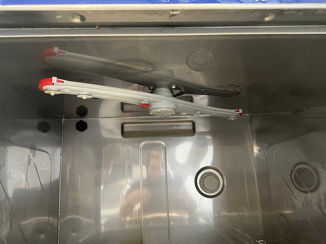 Catertech korvenvaatwasmachine - afbeelding 10 van  10