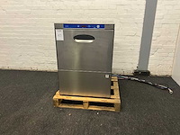 Catertech korvenvaatwasmachine - afbeelding 3 van  10