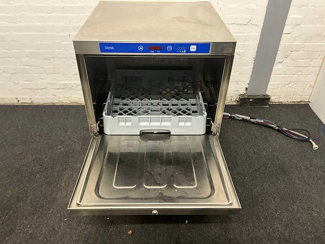 Catertech korvenvaatwasmachine - afbeelding 8 van  10