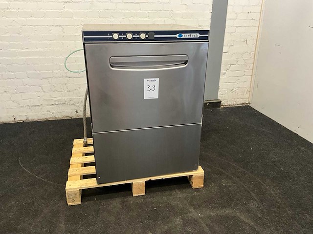 Catertech korvenvaatwasmachine - afbeelding 1 van  10