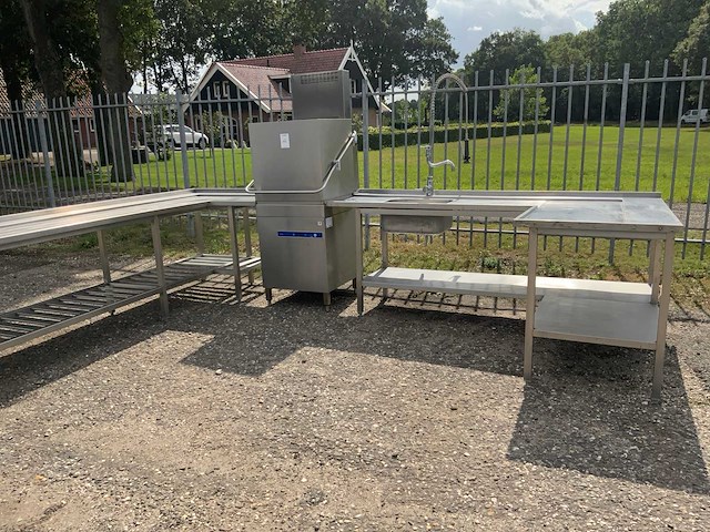 Catertech korvenvaatwasmachine+aan/afvoertafel - afbeelding 4 van  11