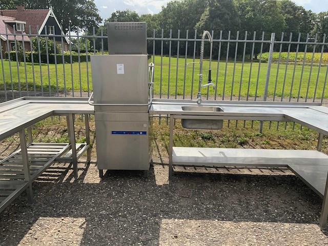 Catertech korvenvaatwasmachine+aan/afvoertafel - afbeelding 5 van  11