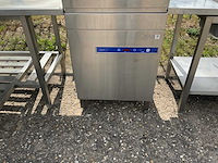 Catertech korvenvaatwasmachine+aan/afvoertafel - afbeelding 6 van  11