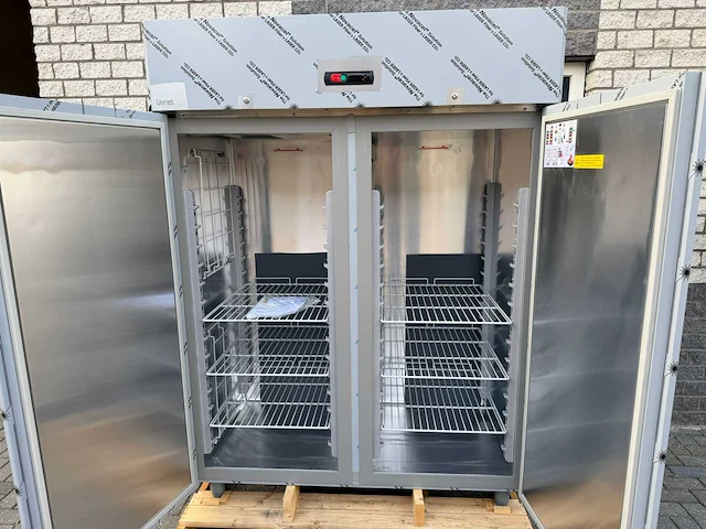 Catertech ongebruikt - dubbel deurs 1400l - koelkast - afbeelding 4 van  8