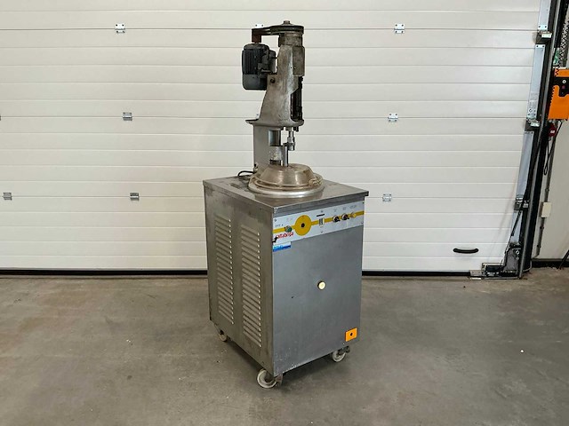 Cattabriga effe 4 verticale ijsmachine - afbeelding 2 van  9