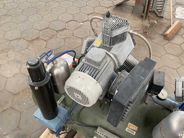 Cattani ct-38 luchtcompressor - afbeelding 10 van  12