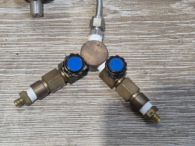 Catweld pressure regulator (2x) - afbeelding 3 van  4