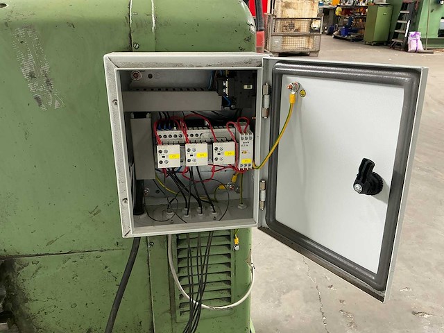 Cazeneuve - hb 36, 660x2000mm - horizontal lathe - 1970 - afbeelding 3 van  11