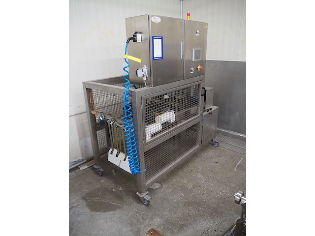 Cb equipments - afbeelding 1 van  13