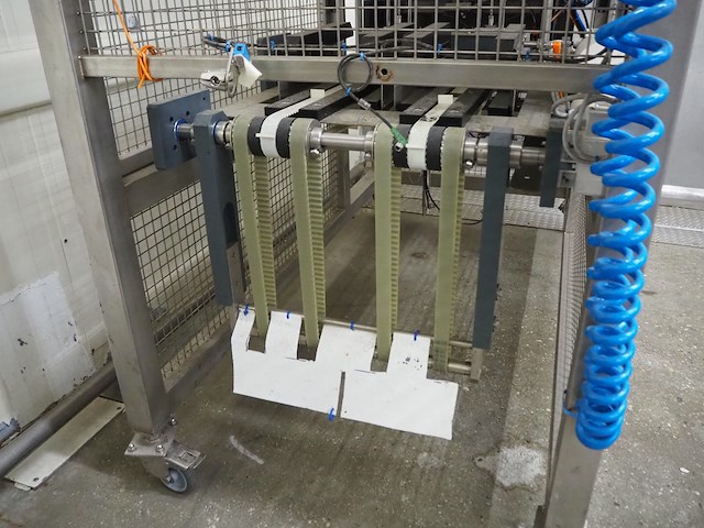 Cb equipments - afbeelding 13 van  13